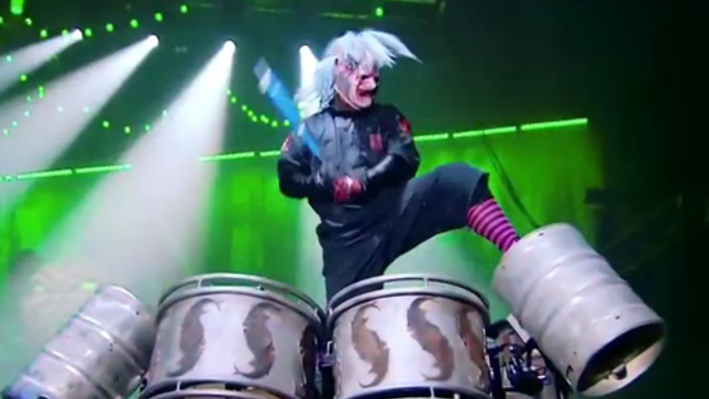 SLIPKNOT Percussionist CLOWN Talks Touring In 2015 - "You Can Look For Something That's Equivalent To Us And You're Going To Fail Miserably"