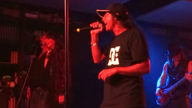 ANTHRAX Frontman Joey Belladonna Covers JOURNEY Classics In Hollywood; Video