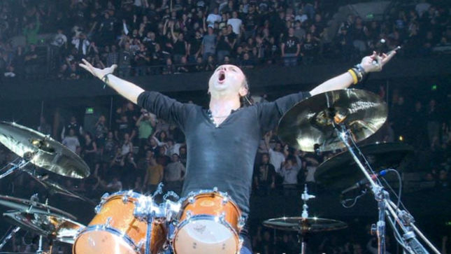 METALLICA -  Mission To Lars Documentary To Hit North American Theaters, VOD On September 25th; Video Trailer Streaming