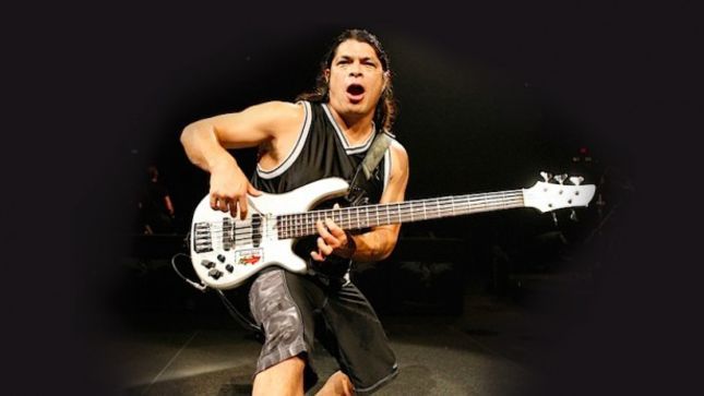 METALLICA Bassist ROBERT TRUJILLO Recalls 2003 Audition On WTF With Marc Maron Podcast - "I'm Completely Hungover And I'm Thinking 'Lars Did This To Me...'"