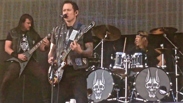 TRIVIUM Announce New Drummer; Introduced To Band By DREAM THEATER's Mike Mangini