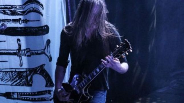 CARCASS Guitarist BILL STEER - "Playing Outside Of Metal Made Me Slow Down A Bit"