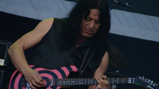 TWISTED SISTER Guitarist EDDIE OJEDA Talks Passing Of AJ PERO, Reveals Plans Following 40 & Fuck It Farewell Tour (Video)