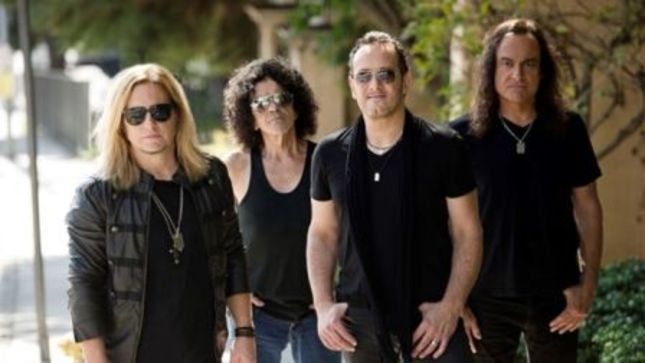 VIVIAN CAMPBELL Talks LAST IN LINE And The Passing Of JIMMY BAIN - "I Don't Subscribe To The Fact That Musicians Can Just Be Replaced" 