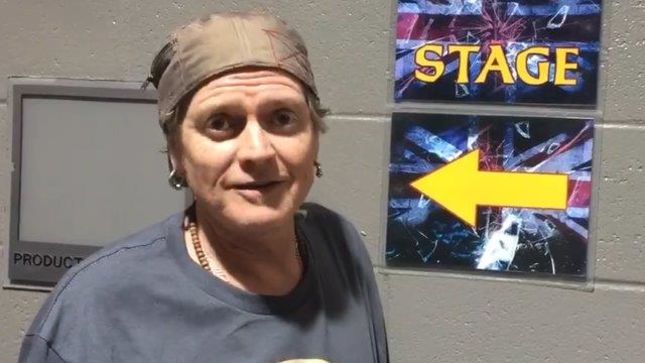 DEF LEPPARD Drummer RICK ALLEN Ready To Answer Your Questions