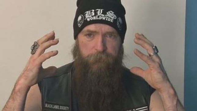 ZAKK WYLDE Weighs In On AC/DC Frontman BRIAN JOHNSON's Hearing Loss - "He Said It Didn't Have Anything To Do With Music"