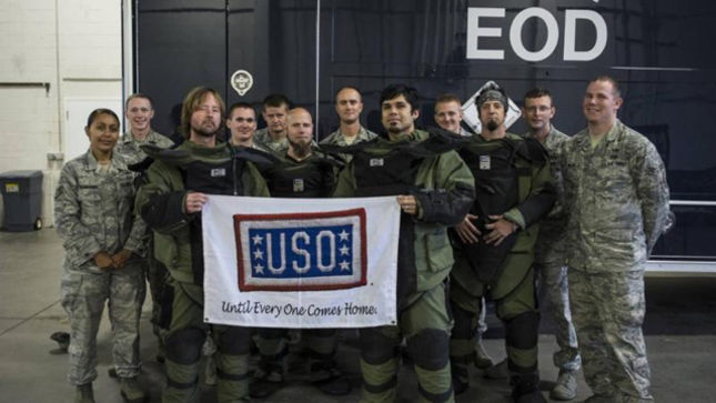DROWNING POOL Kicks Off Fifth USO Tour In Support Of Troops