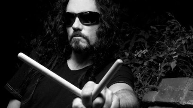 NICK MENZA - Rough Video Of On-Stage Chaos Following Collapse During OHM: Show Online