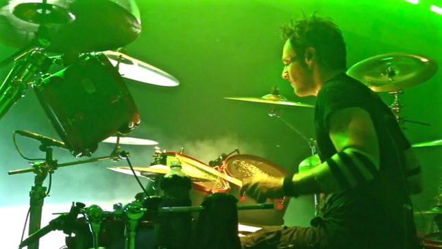 ALICE COOPER Drummer GLEN SOBEL - “What Keeps People Coming Back To An Alice Show Is Just That They Love The Theatrics Of It All”; Audio
