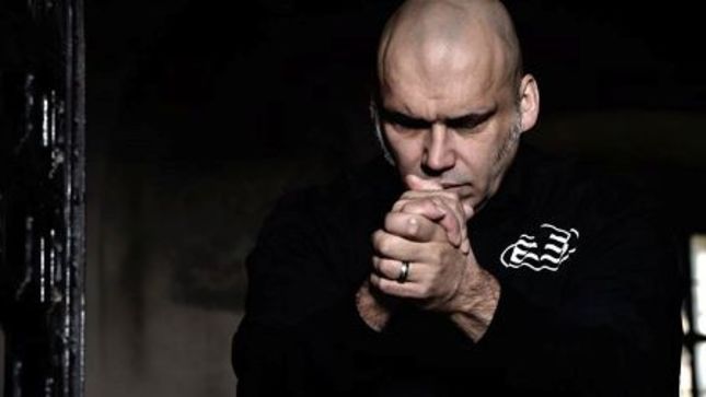 BLAZE BAYLEY Still Pushing For One-Off Show Featuring Three IRON MAIDEN Singers; Audio Interview Available