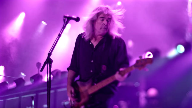 AC/DC Bassist CLIFF WILLIAMS - “I’ve Been Trying To Stay Out Of ANGUS YOUNG’s Way For 40 Years… He’s Like A Whirlwind Up There”; Video