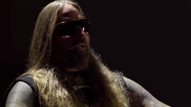 DEZ FAFARA - “I Consider Myself A Fan Enough Of Music To Look At DEVILDRIVER From The Outside In”; Tattoomag.com Video Interview Streaming