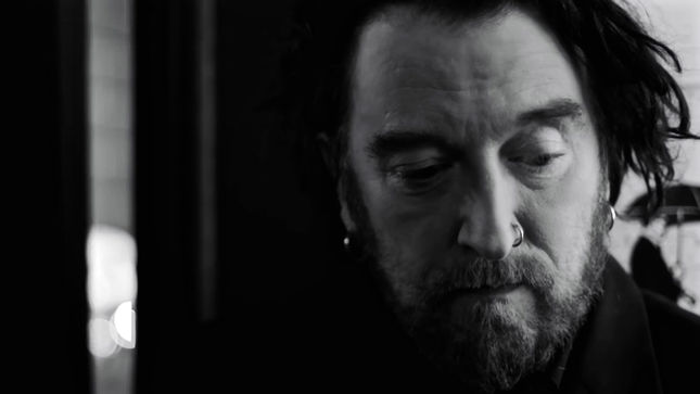 GINGER WILDHEART Unveils “If You Find Yourself In London Town” Music Video