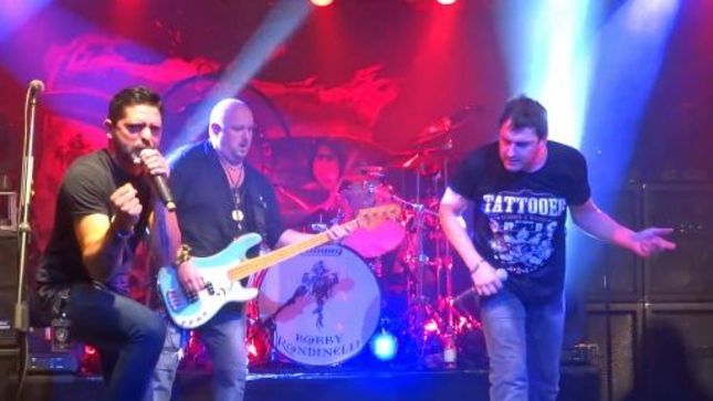 New RAINBOW Vocalist RONNIE ROMERO Performs "Long Live Rock N' Roll" With AXEL RUDI PELL; Fan-Filmed Video Posted