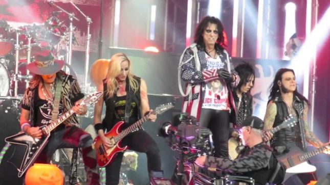 ALICE COOPER Performs On Jimmy Kimmel Live!; Fan-Filmed Video And Pre-Show Warm-Up Footage Posted