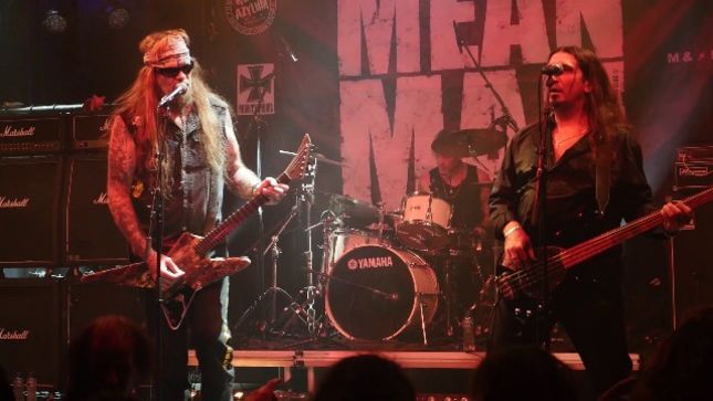 Former W.A.S.P. Guitarist CHRIS HOLMES Posts Live Video Teaser Clip From European Tour