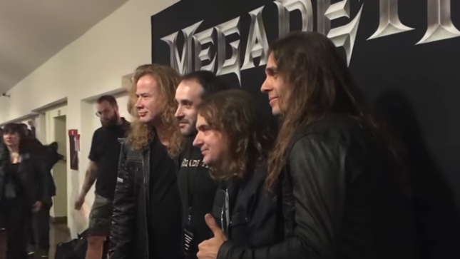 MEGADETH Arrive In Argentina - Kiko Loureiro’s 30 Minute Video Documentary