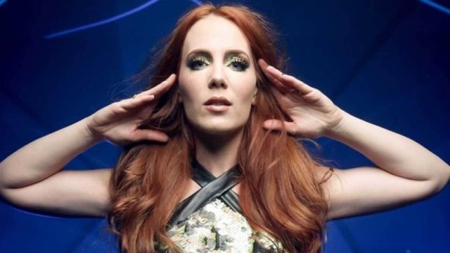 EPICA Vocalist SIMONE SIMONS Talks The Holographic Principle, Touring And "Bullshit Lyrics" In New Video Interview