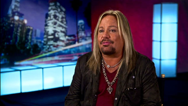 VINCE NEIL Gets Teamed Up With BOY GEORGE For The New Celebrity Apprentice Challenge - “I Was Complaining About Him Drinking In The Studio,” Says The CULTURE CLUB Frontman; Video