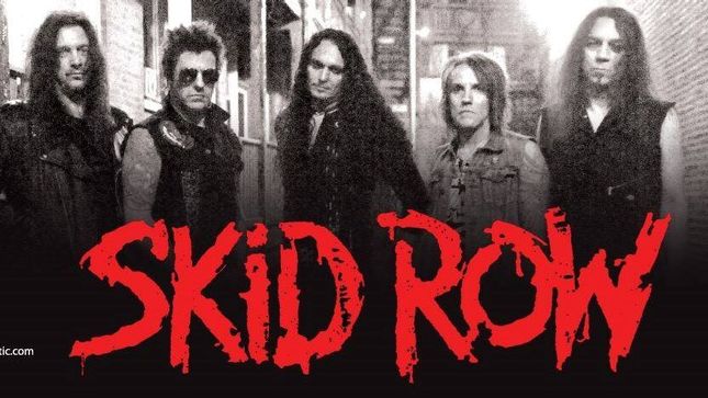 SKID ROW Guitarist Scotti Hill Talks About New Singer ZP Theart – “We’re Getting Ready To Go Back In The Studio… He Sounds Great With Us”