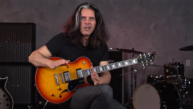 TESTAMENT Guitarist ALEX SKOLNICK Offers Jazz Lesson In New Eclecticity Episode; Video