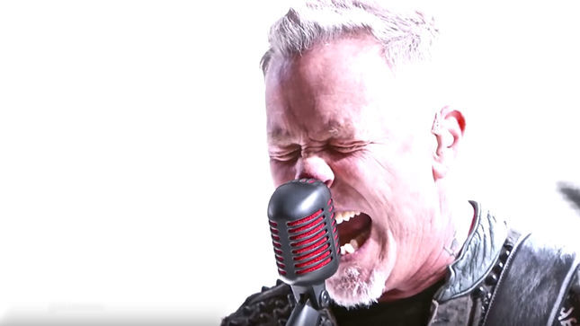 METALLICA Play Abbreviated Set At First Copenhagen Show Due To JAMES HETFIELD Falling Ill