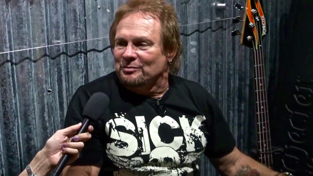 Could MICHAEL ANTHONY Return To VAN HALEN? - “I’m Obviously Open To It,” Says The Bassist; Video