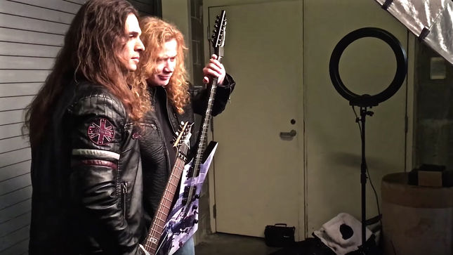 MEGADETH Guitarist KIKO LOUREIRO Posts New Behind-The-Scenes Video From 2016 US Dates