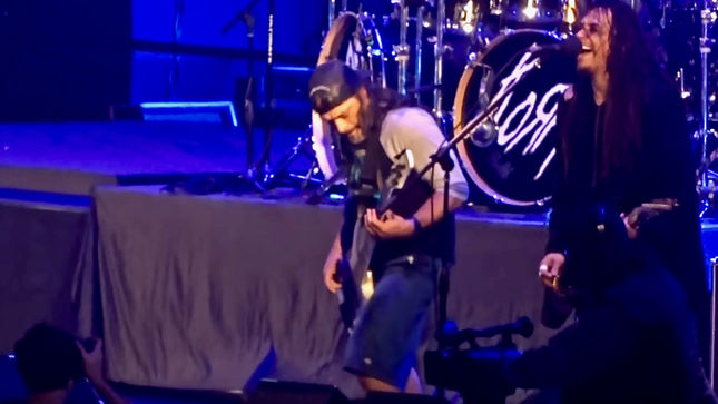 METALLICA Bassist ROBERT TRUJILLO Joins Son TYE And KORN On Stage In Peru; Video Streaming