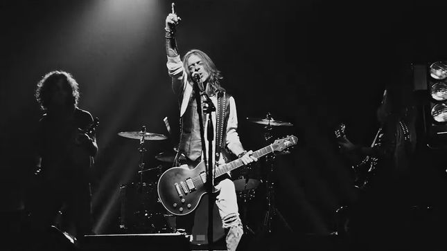 REX BROWN Talks New Solo Album - "There's Not One Track That Sounds Like Fucking PANTERA, And I Made That Intentional"