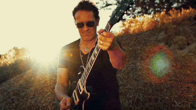 RIVERDOGS Featuring DEF LEPPARD Guitarist VIVIAN CAMPBELL Streaming New Song “I Don’t Know Anything”