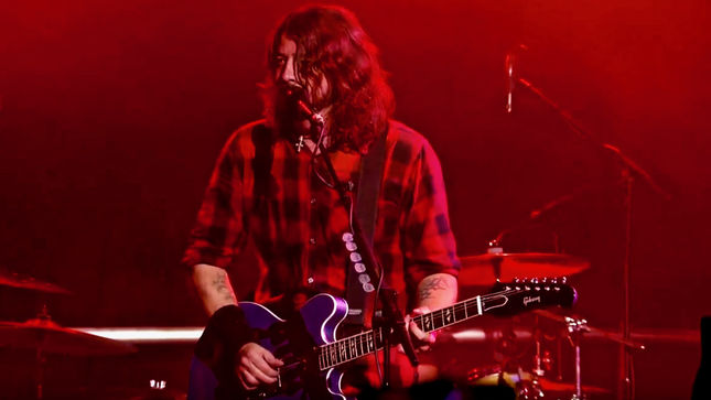 DAVE GROHL To Host Jimmy Kimmel Live On Halloween, ALICE COOPER Confirmed As Special Guest