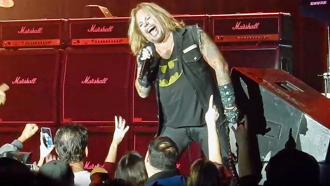 VINCE NEIL Talks Live Shows - "We Play A Lot Of Stuff MÖTLEY CRÜE Didn’t Do"