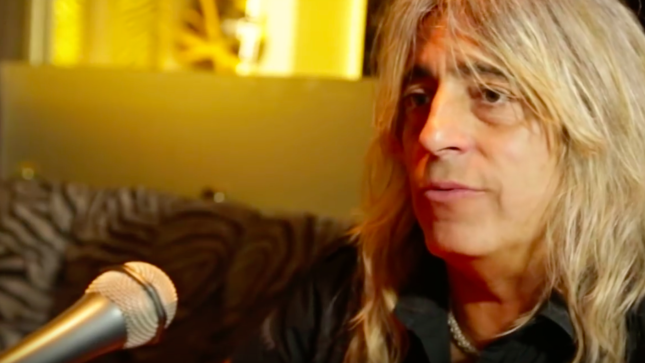 MOTÖRHEAD Drummer MIKKEY DEE On Joining SCORPIONS - “We Just Clicked, It Just Sounded Right”; New Talking Metal Podcast Streaming