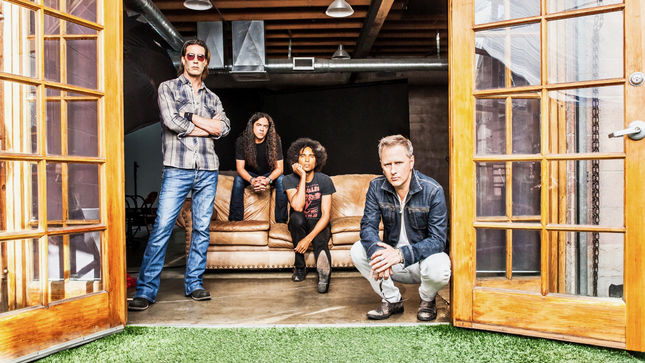 ALICE IN CHAINS & Friends Announce 8th Annual Fantasy Football League And Charity Auction