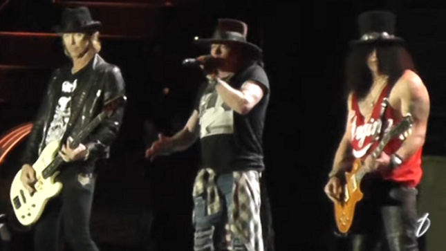 GUNS N’ ROSES Cover "I Got You (I Feel Good)" By JAMES BROWN For The First Time Ever; Fan-Filmed Video