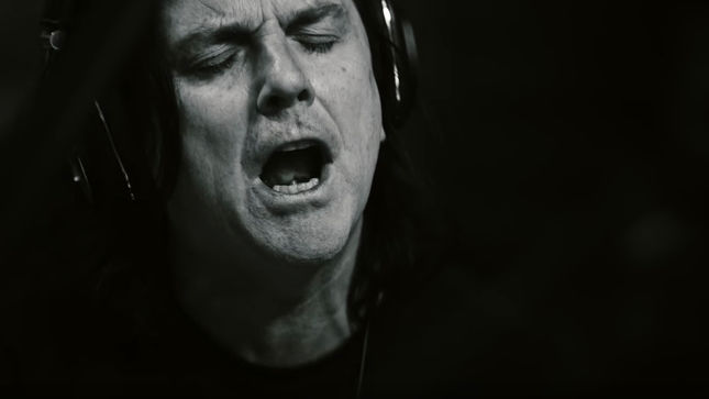 MARILLION To Release “Living In F E A R” EP Next Month; Video Trailer Streaming