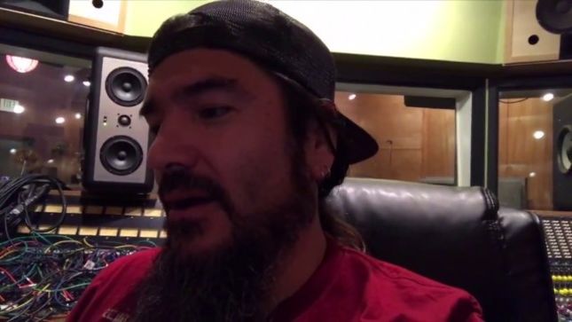 MACHINE HEAD Frontman ROBB FLYNN Checks In From The Studio, Answers Fan Questions (Video)