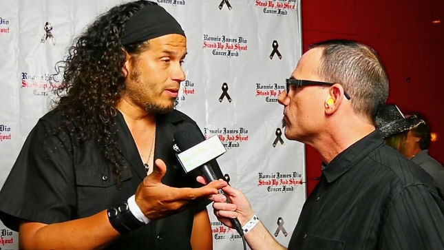 JEFF SCOTT SOTO Says Fronting VAN HALEN Would Be “A Dream Come True”; Video