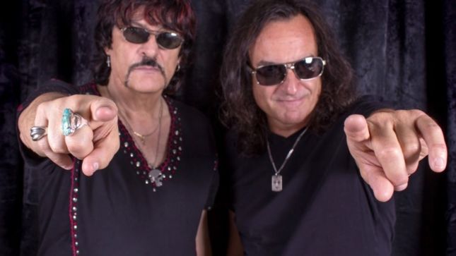 CARMINE APPICE Talks Making New Album With Brother VINNY APPICE - "There Was No Real Plan"