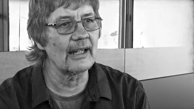 DEEP PURPLE Keyboardist DON AIREY’s Ghost Story - “I Once Rented A House In The Village…”; Video