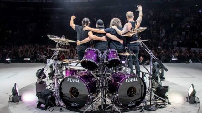 METALLICA Wrap Up European Tour 2018, Announce Return For Spring / Summer 2019 - "We Are A Little Speechless And Stunned By The Outpouring Of Love You Have Shown Us"