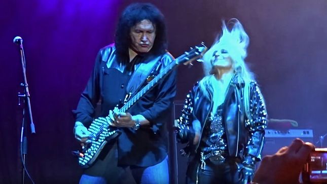 Metal Queen DORO Joins GENE SIMMONS For Performance Of KISS' "War Machine" At Masters Of Rock 2018; Video