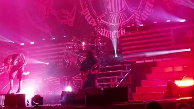 LAMB OF GOD - Fan-Filmed Video Of First Show With Drummer ART CRUZ ...