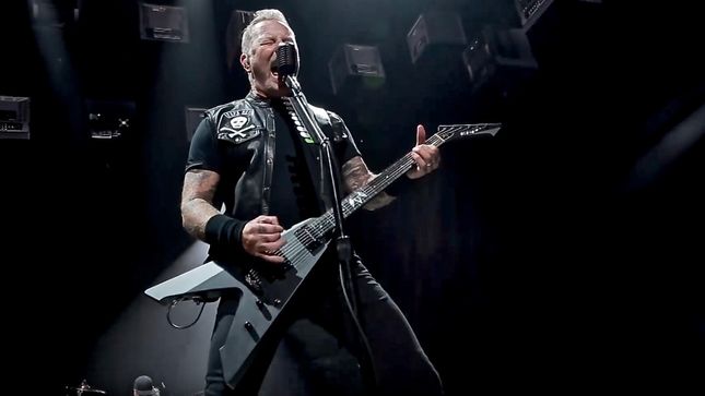 METALLICA's Dreamforce Benefit Performance Could Be Heard For Miles; Neighbours Not Pleased; Fan-Filmed Video Streaming