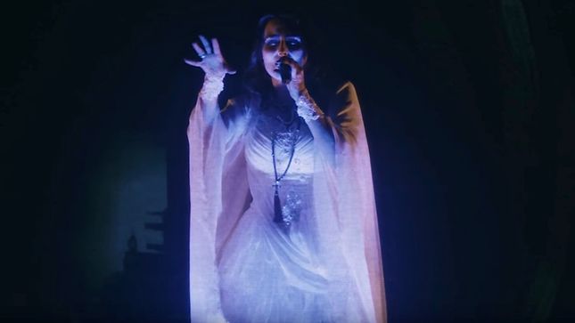 WITHIN TEMPTATION Performs ALICE COOPER's "Poison" Live At Black X-Mas 2016; Video