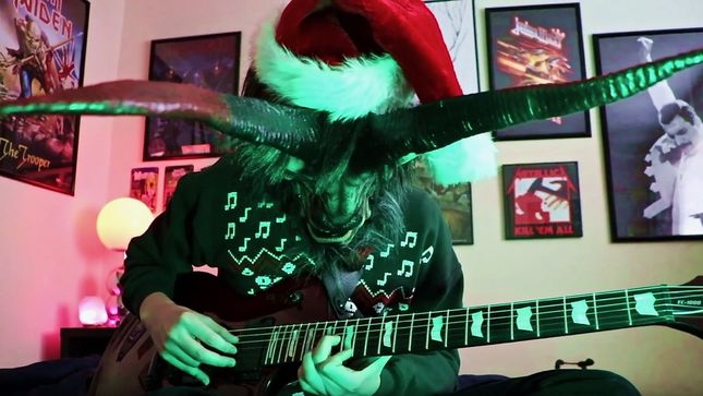  Little Punk People's ELLIOTT FULLAM Offers Holiday Greetings, Performs "Little Drummer Boy"; Video