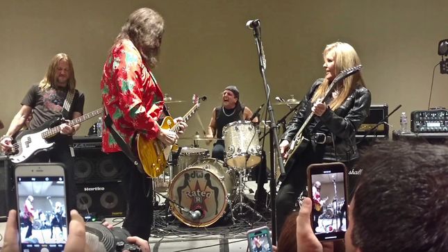 ACE FREHLEY & LITA FORD Live At New Jersey KISS Expo 2018 - "Wild Thing" Performance Video Streaming
