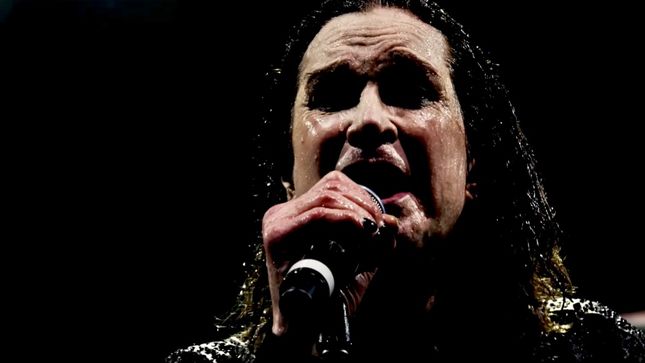 TONY IOMMI On OZZY OSBOURNE's Hospitalization - "I'm Sure He'll Be Back On Stage As Soon As He's Able"