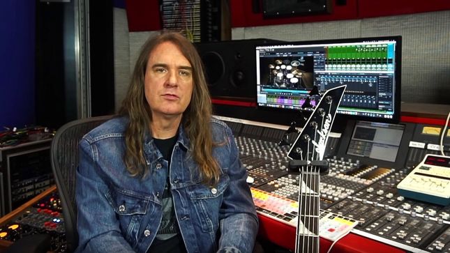 MEGADETH Bassist DAVID ELLEFSON On How He Stays Fresh Creatively - "Being Warmed Up, But Not Being Played Out"; Video